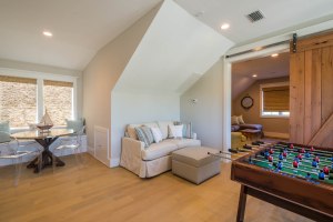 150219-27runningoak-039-2000